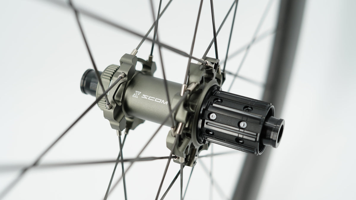 Sada kol SCOM ULTRA+ 50 Tubeless Ready (Center Lock)