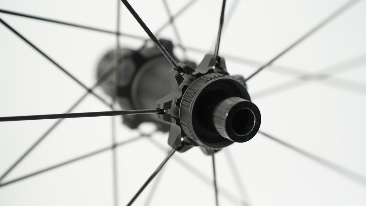 Para kół SCOM EVO 50 Tubeless Ready (Center Lock)