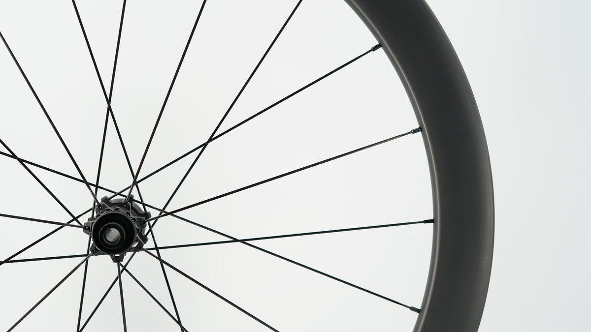 Para kół SCOM EVO 50 Tubeless Ready (Center Lock)