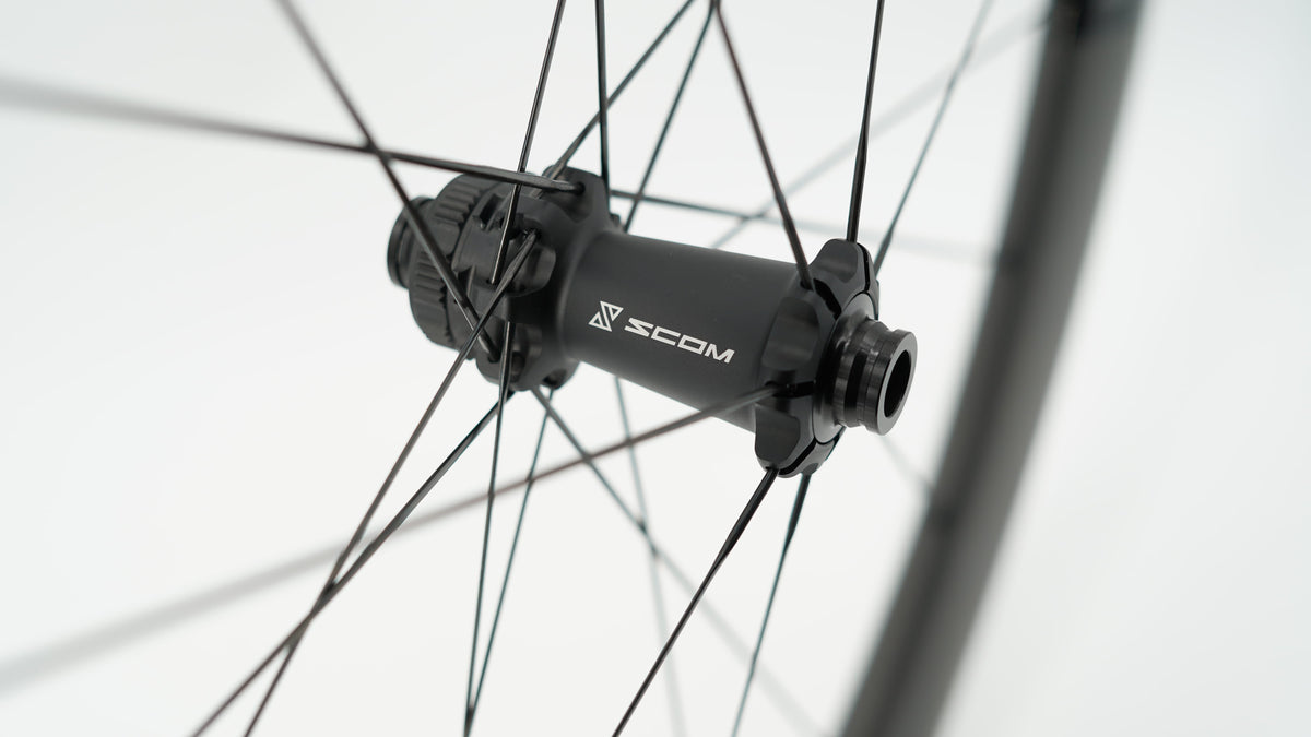 Para kół SCOM EVO 50 Tubeless Ready (Center Lock)