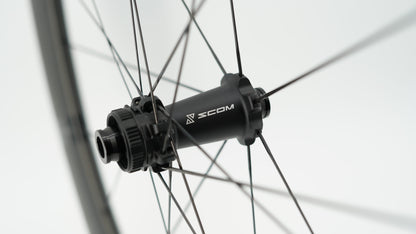 Set Kotača SCOM EVO 50 Tubeless Ready (Center Lock)