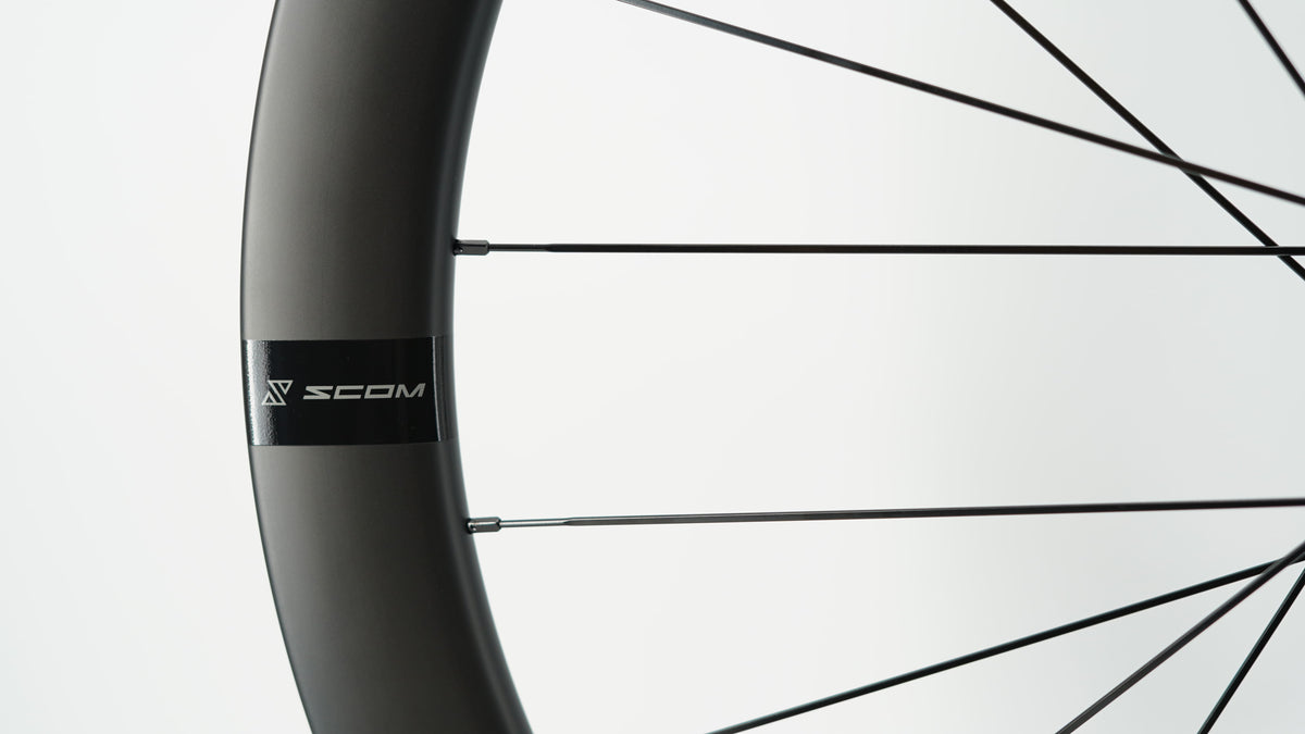 Para kół SCOM CORSA 45 Tubeless Ready (Center Lock)