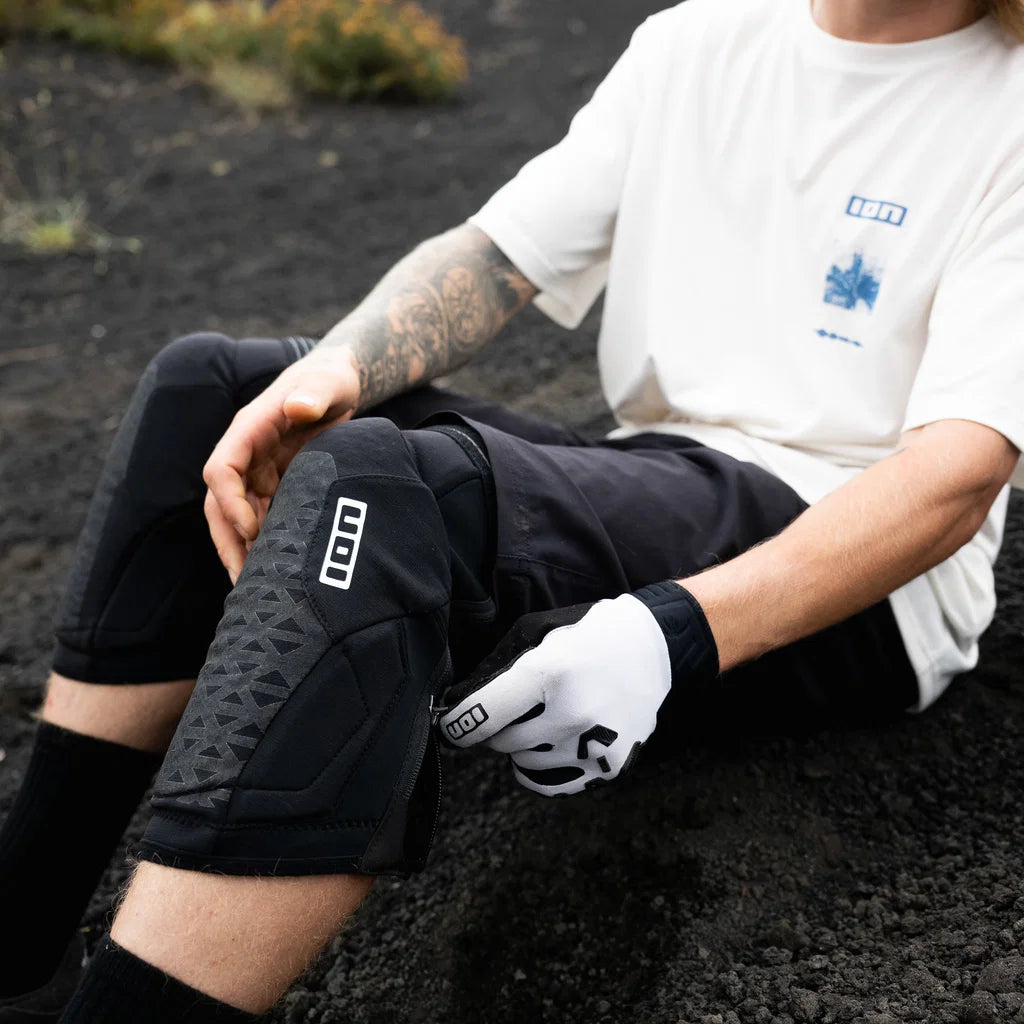 ION K-PACT ZIP SQ Unisex Knæbeskyttere Sort