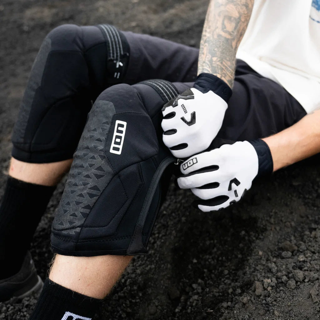 ION K-PACT ZIP SQ Unisex Knæbeskyttere Sort
