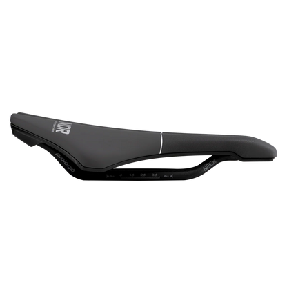 Sadel PROLOGO DIMENSION R2 NDR 143mm Skenor Nack Svart