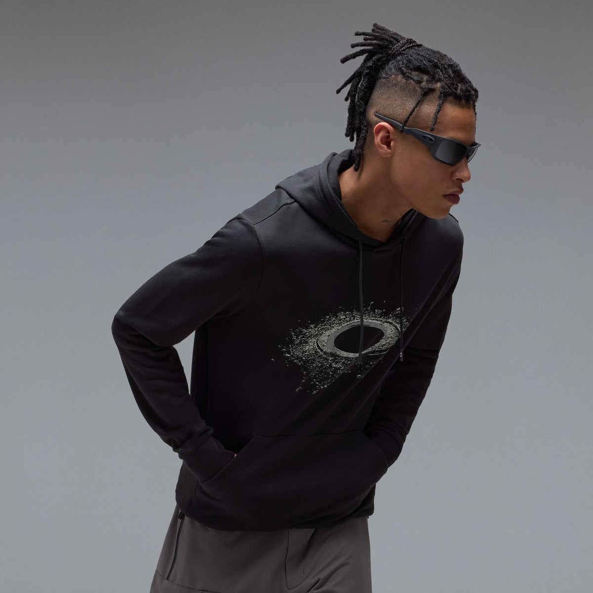 OAKLEY LUNAR ELLIPSE HOODIE-hættetrøje sort