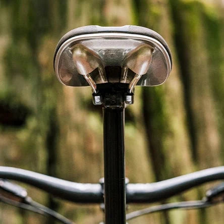 SDG BEL-AIR V3 Galactic Lux-Alloy Rails Saddle Black/Silver