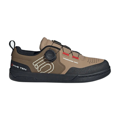 Smėlio spalvos, juodi ir balti ADIDAS FIVE TEN FREERIDER PRO BOA kalnų dviračių batai