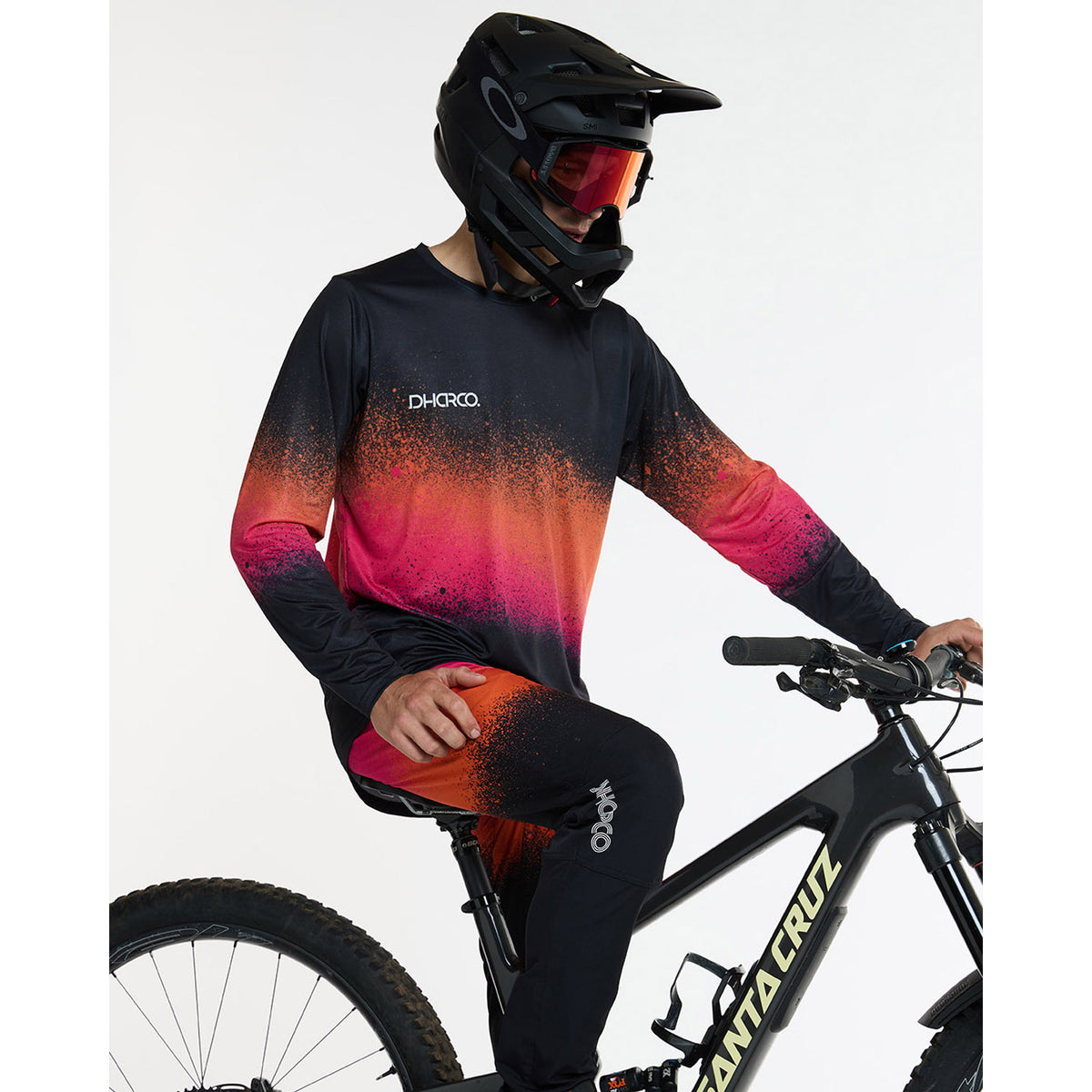 DHARCO GRAVITY BLACK SNAKE Trousers Black/Orange