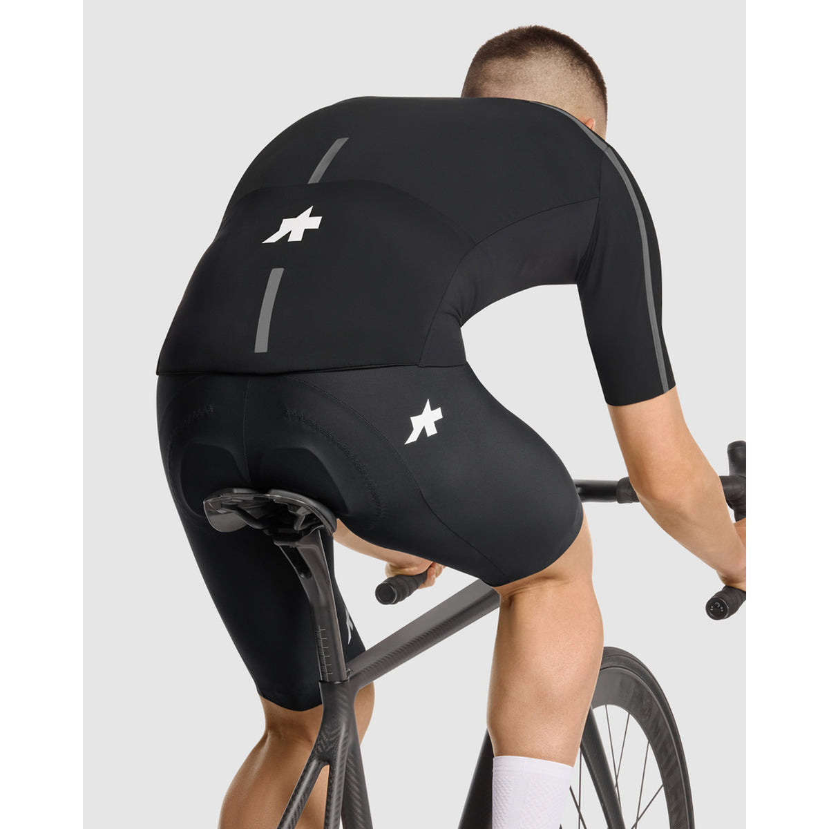 Shirt ASSOS EQUIPE R THERMO RAIN S11 Korte Mouwen Zwart