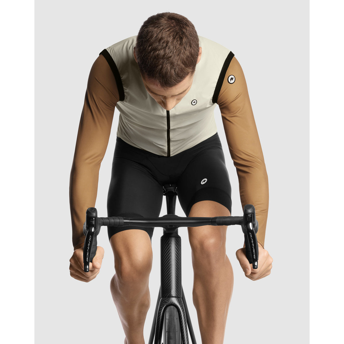 Αμάνικο Jacket ASSOS MILLE GT WIND C2 Moon Sand