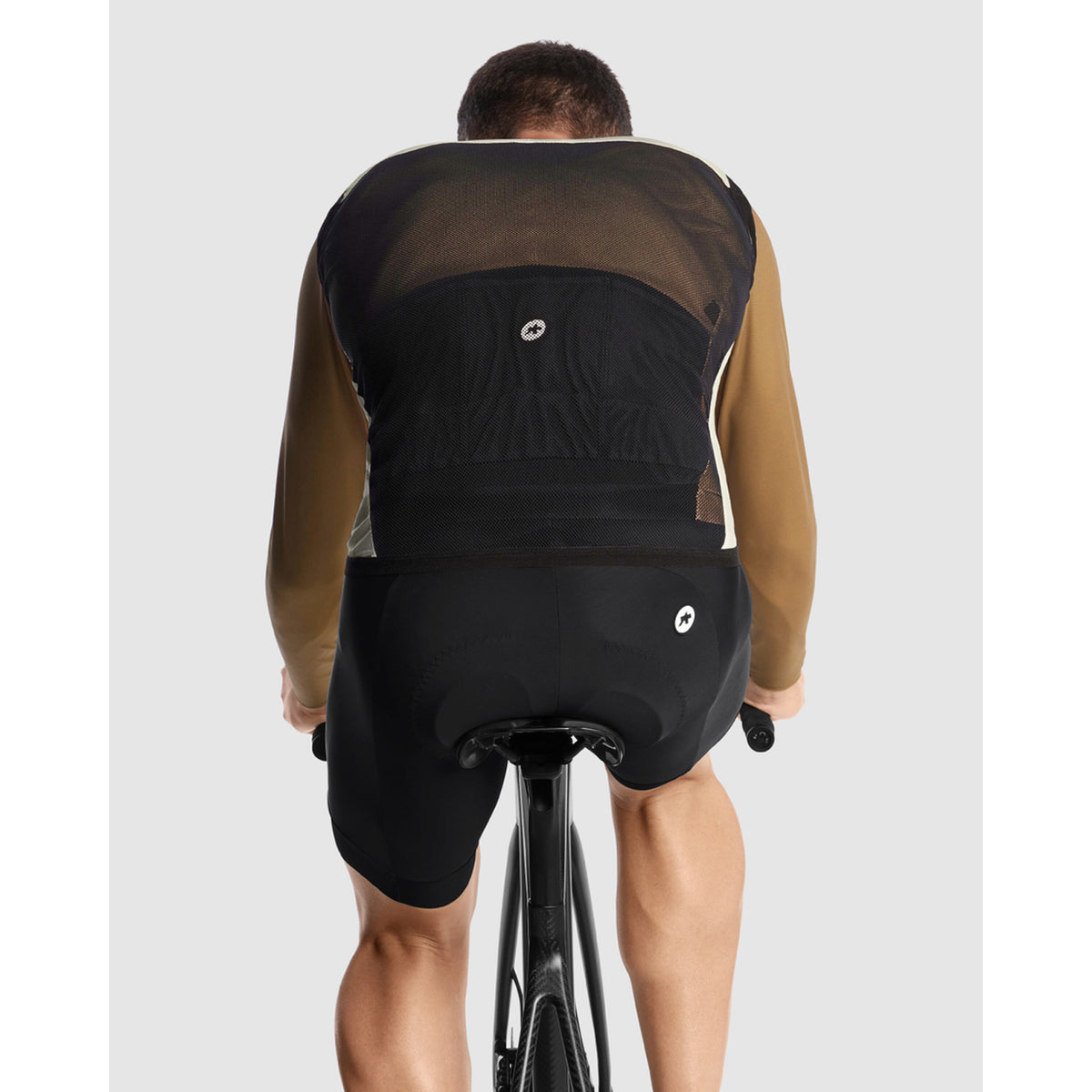 Αμάνικο Jacket ASSOS MILLE GT WIND C2 Moon Sand