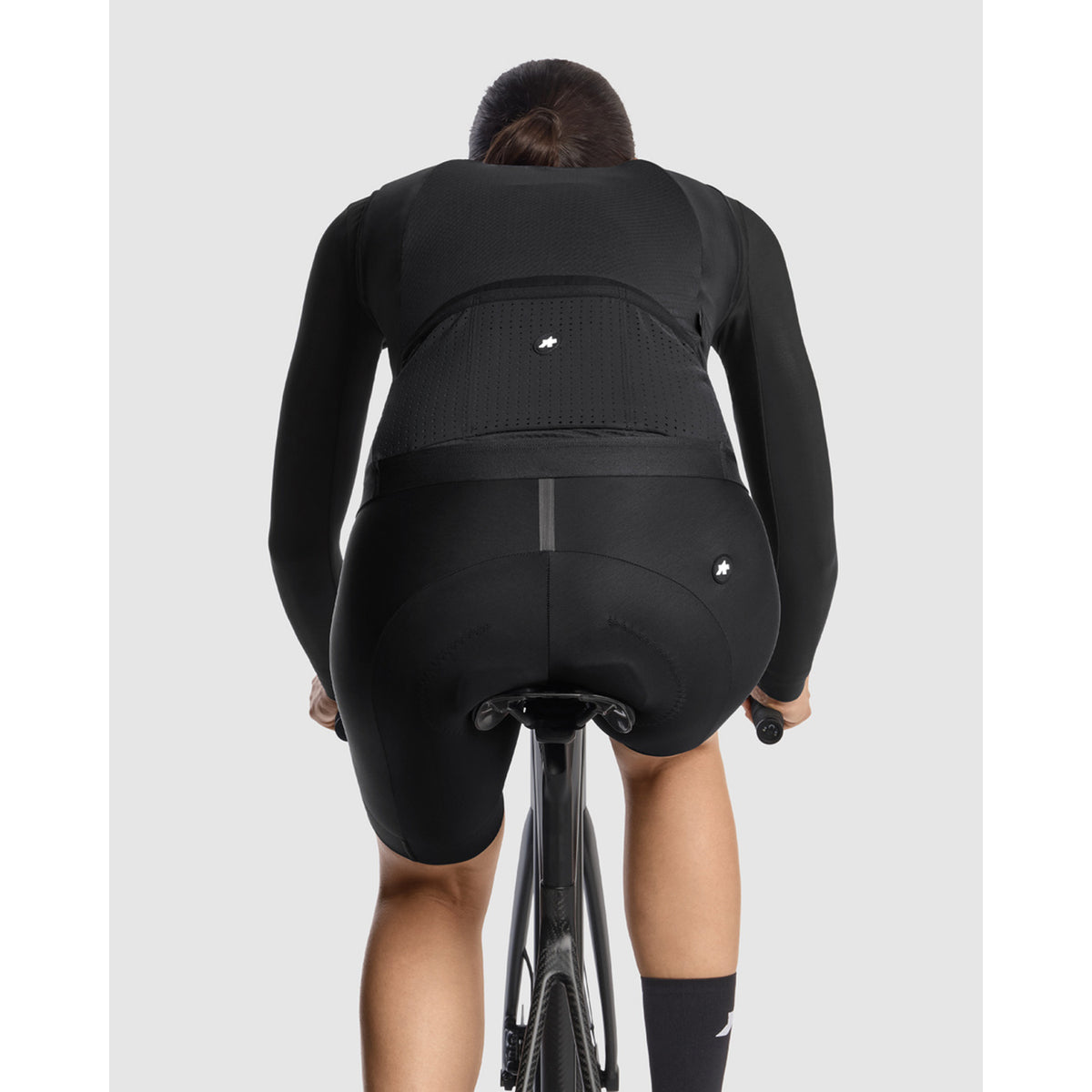 ASSOS DYORA R SPRING FALL S11 Women's Sleeveless Jacket Black