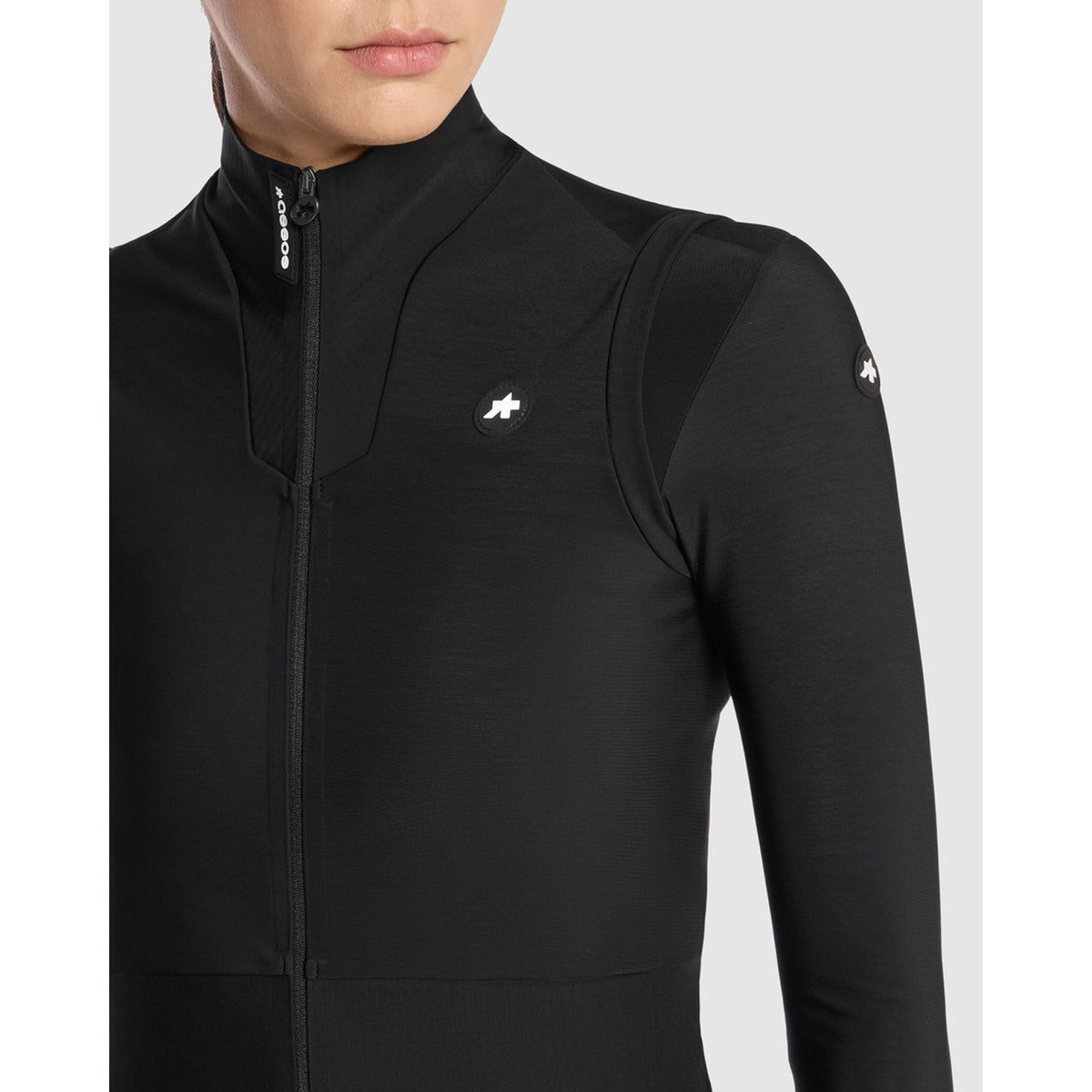 ASSOS DYORA R SPRING FALL S11 Women's Sleeveless Jacket Black