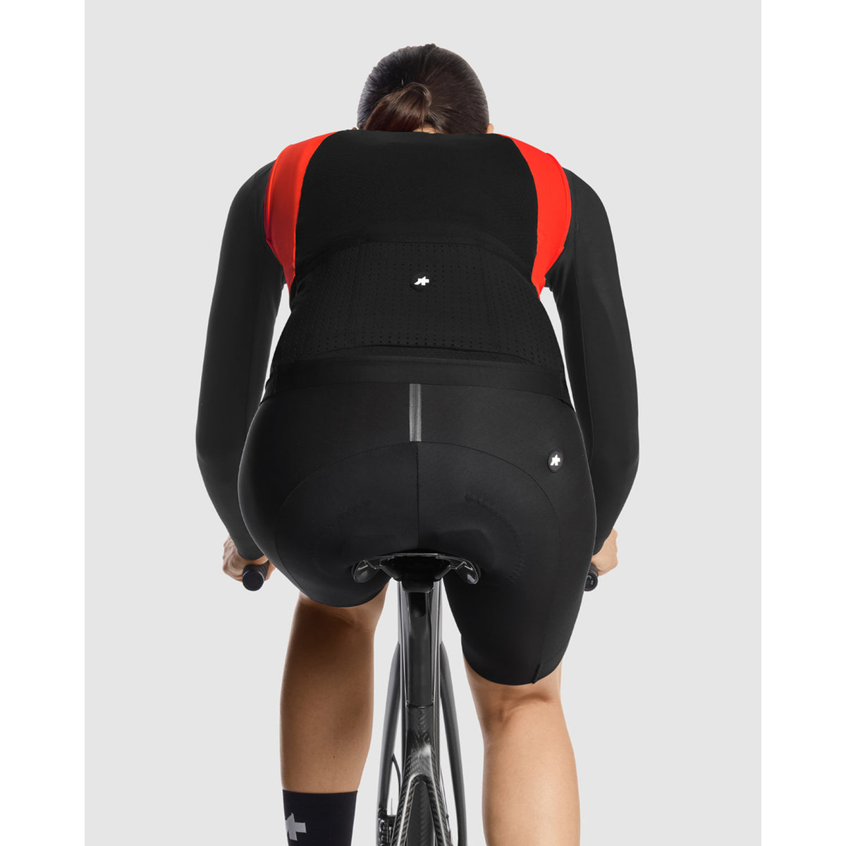 ASSOS DYORA R SPRING FALL S11 Women's Sleeveless Gilet LollyRed