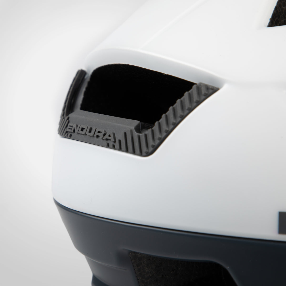 ENDURA SINGLETRACK FULL FACE MIPS MTB Helmet White/Grey