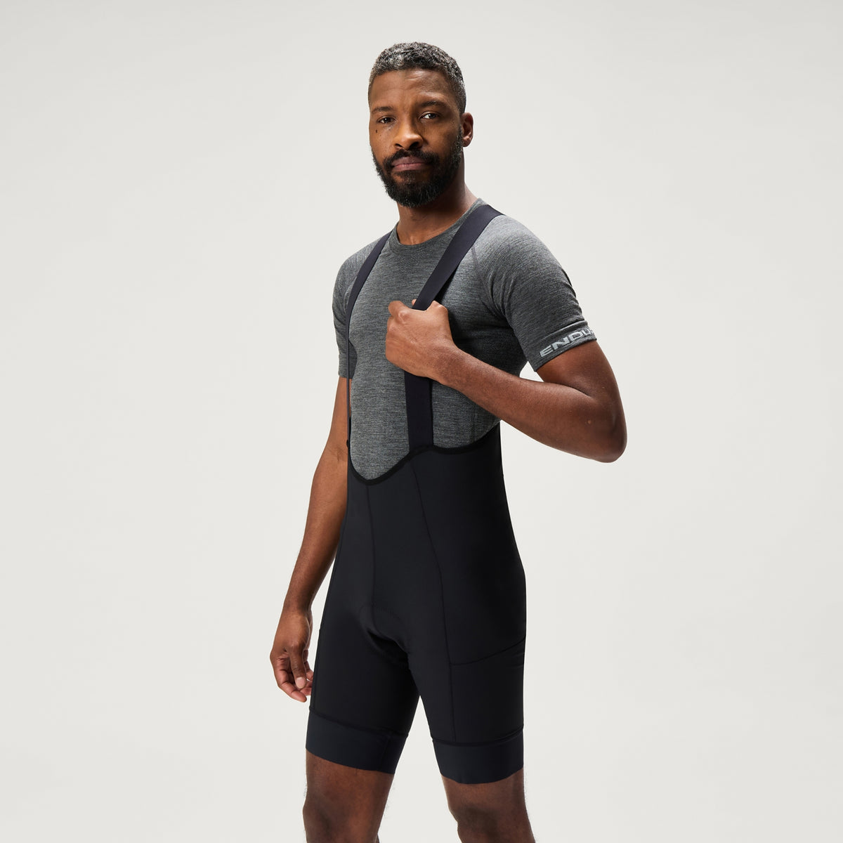 Krátký Cyklistický Dres s Laclem ENDURA LOOP Černý