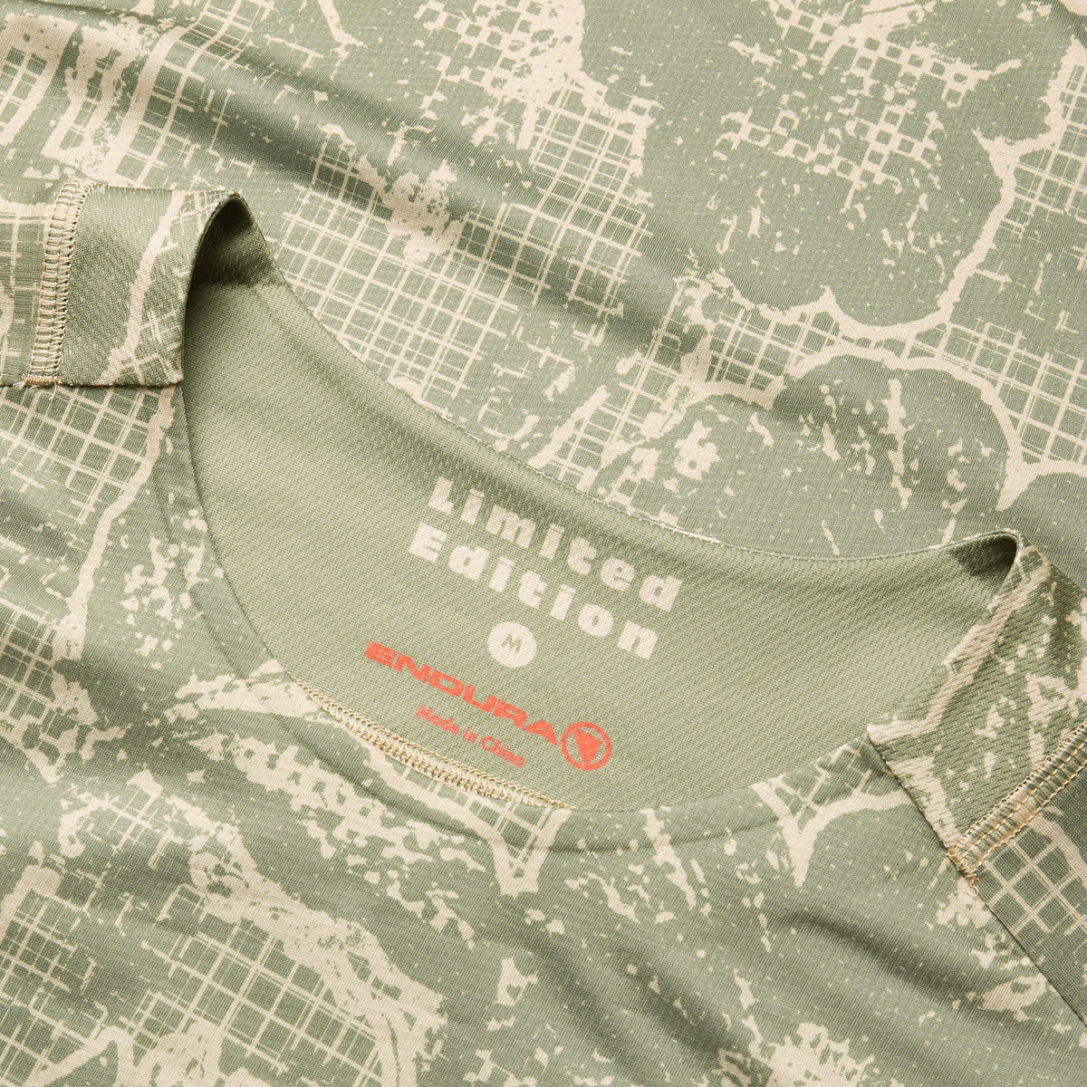 Paita ENDURA LTD PRINTED Pitkähihainen Camo Khaki