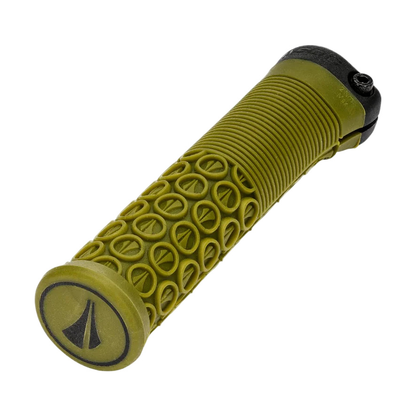 Gripid SDG THRICE 136 mm Oliivroheline