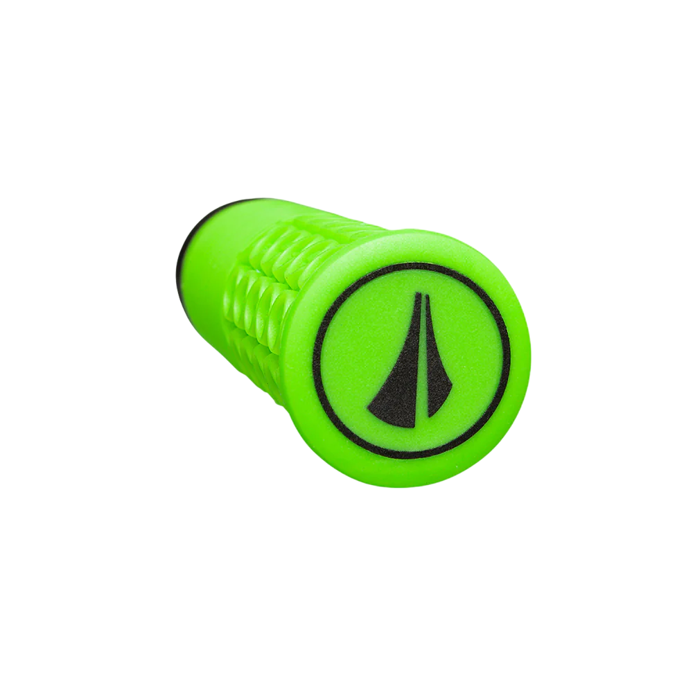 Gripy SDG THRICE 136 mm Fluo zelená