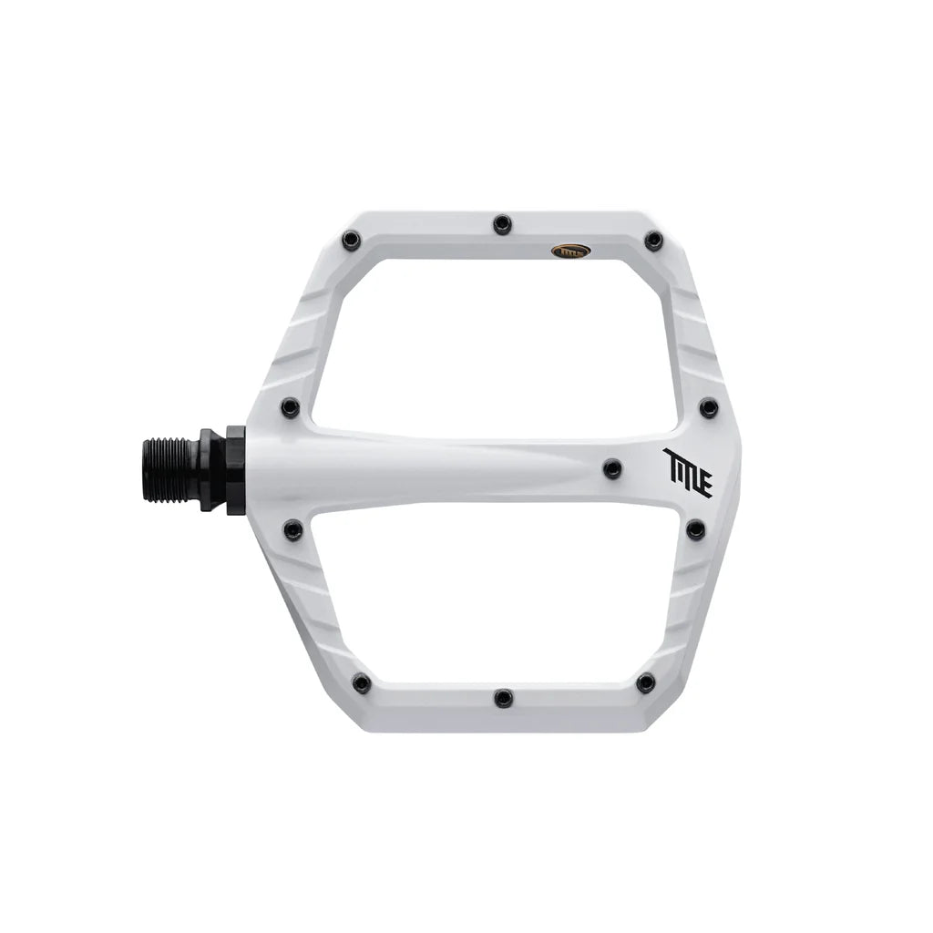 TITLE CONNECT Flat Pedals White