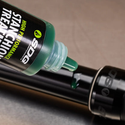 SDG Stanchion Treatment Suspensiooni Puhastus-/Määrdeaine (60ml)