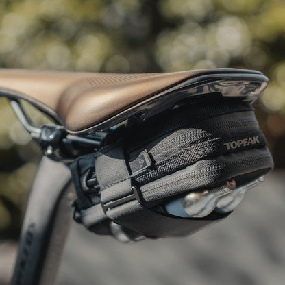 Чанта за седалка TOPEAK ELEMENTA GEARBAG с инструменти черна