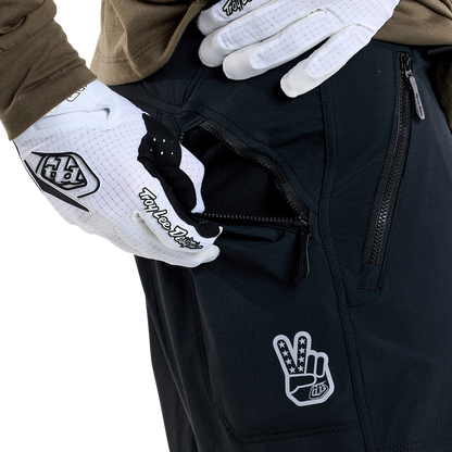 Shorts TROY LEE DESIGNS SKYLINE TRAIL MONO Svart