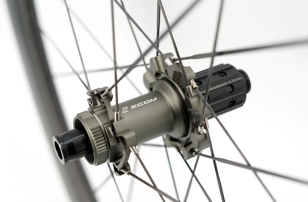 Dvojice kol SCOM ULTRA 62+ Tubeless Ready (Center Lock)