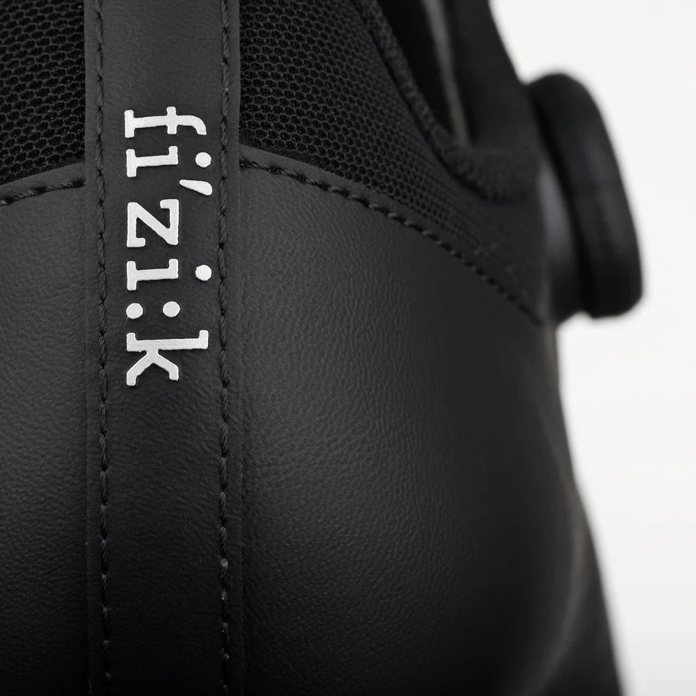 Landevejssko FIZIK VENTO OMNA WIDE Sort