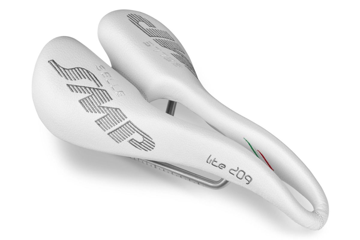 Selle SMP LITE 209 Width 139mm Stainless Steel Rails White