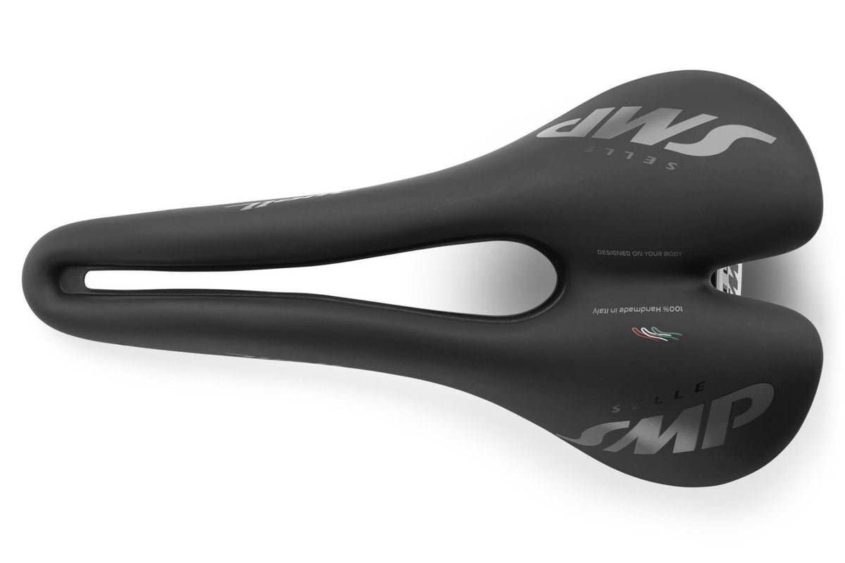 Selle SMP WELL 144mm Width Carbon Rails Black