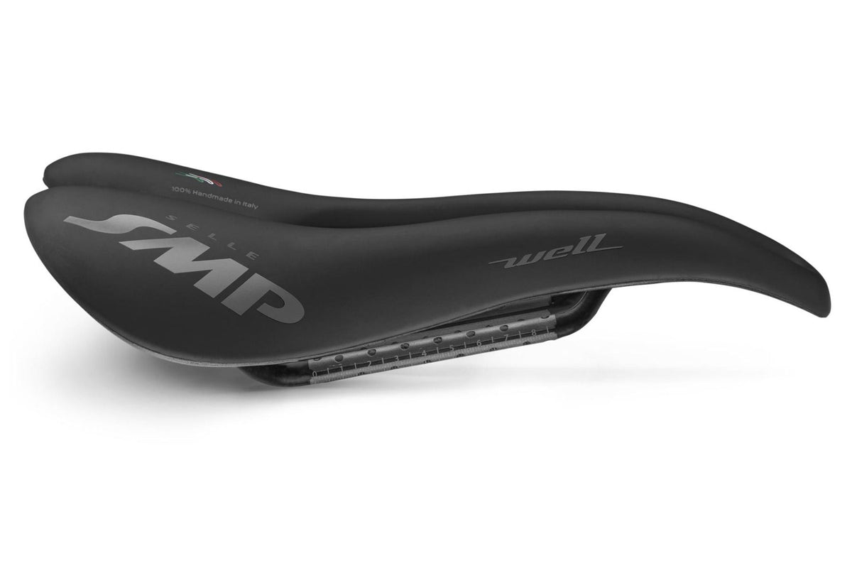 Selle SMP WELL 144mm Width Carbon Rails Black