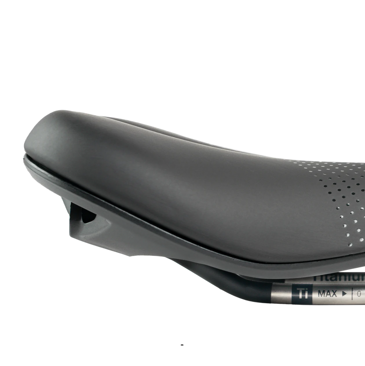 WTB VOLT FUSION FORM Medium 142mm Titanium Rails Saddle