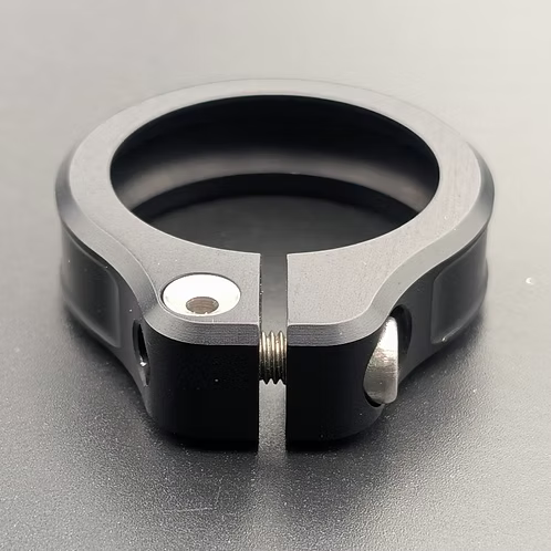 Colier pentru tija de șa HXR COMPONENTS 34,9/35 mm negru