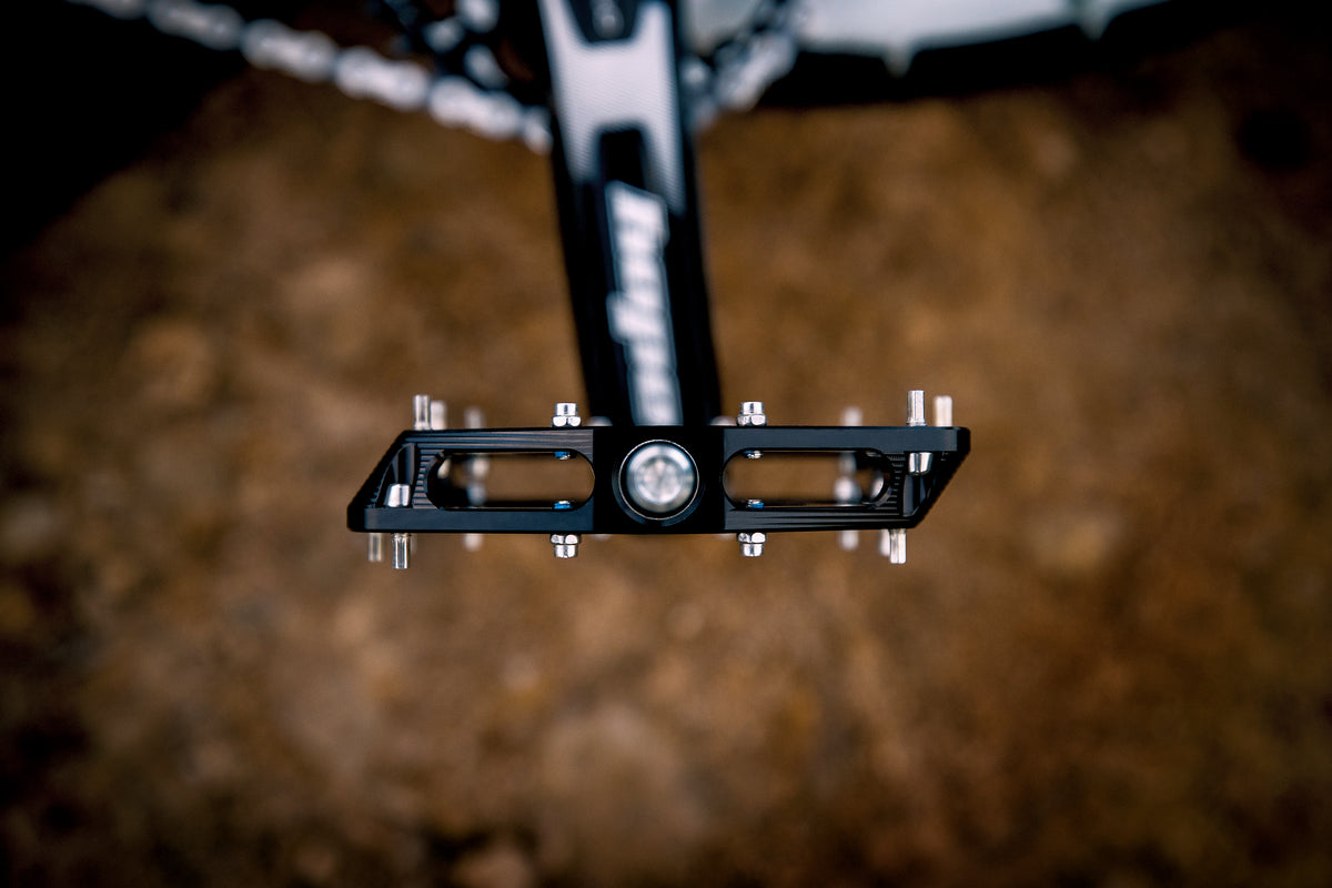 HOPE F22 Flat Pedals Red