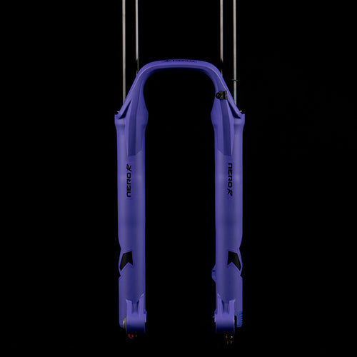 FORMULA NERO R 29" Fork 20x110mm Boost Axle Ultraviolet