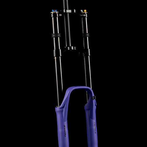 FORMULA NERO R 29" Fork 20x110mm Boost Axle Ultraviolet