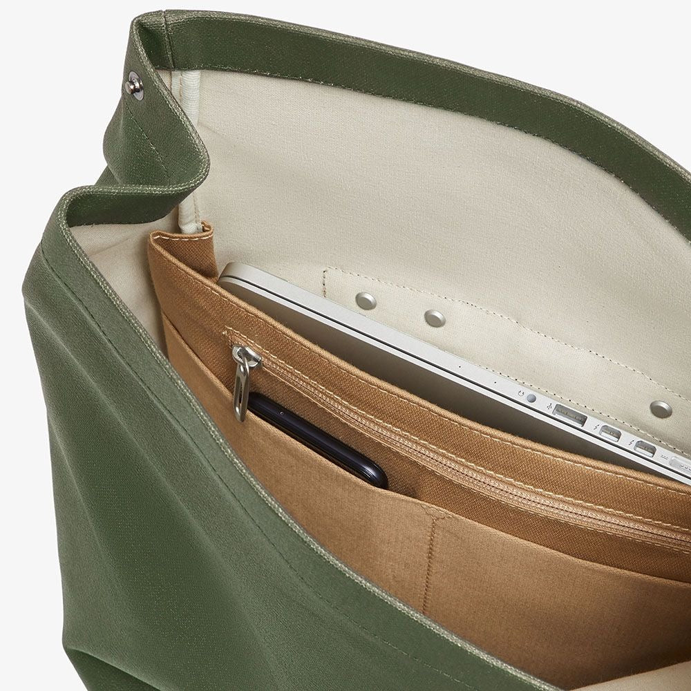 BROOKS PICKWICK COTTON CANVAS 12L Backpack Green