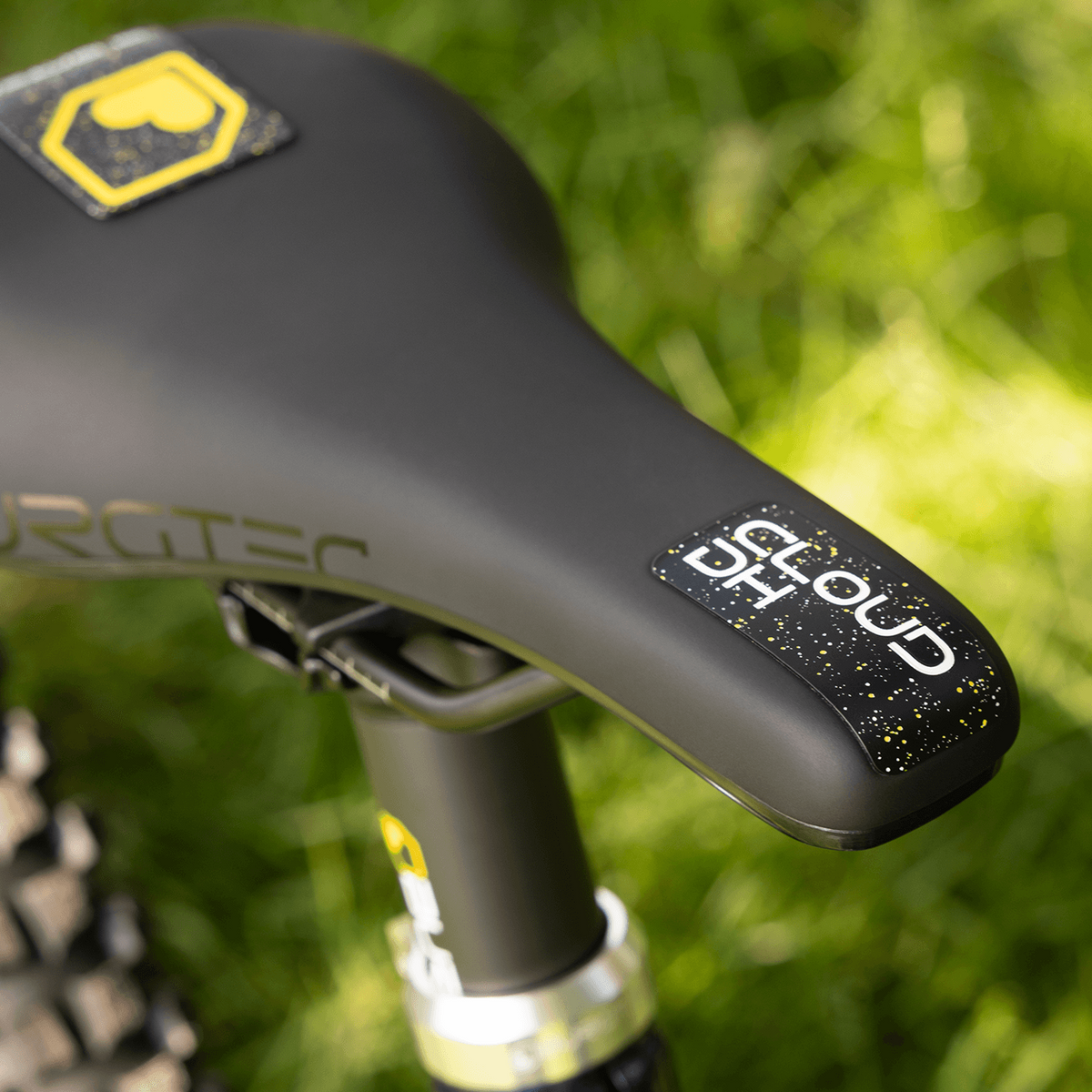 BURGTEC THE CLOUD DH Saddle