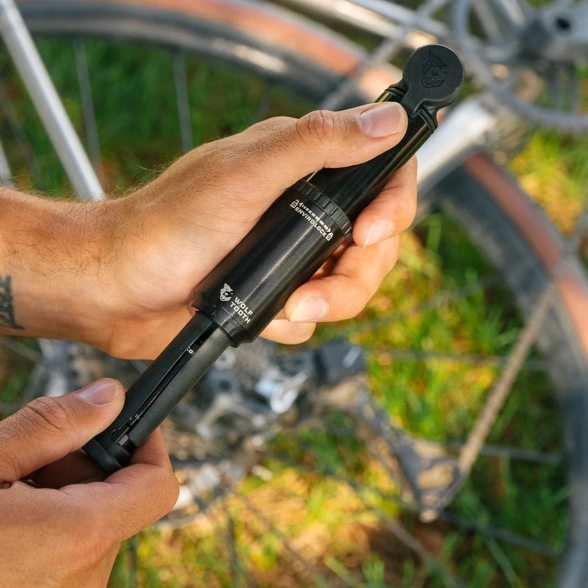 Handpomp WOLF TOOTH ENCASE CLIK VALVE 30CC