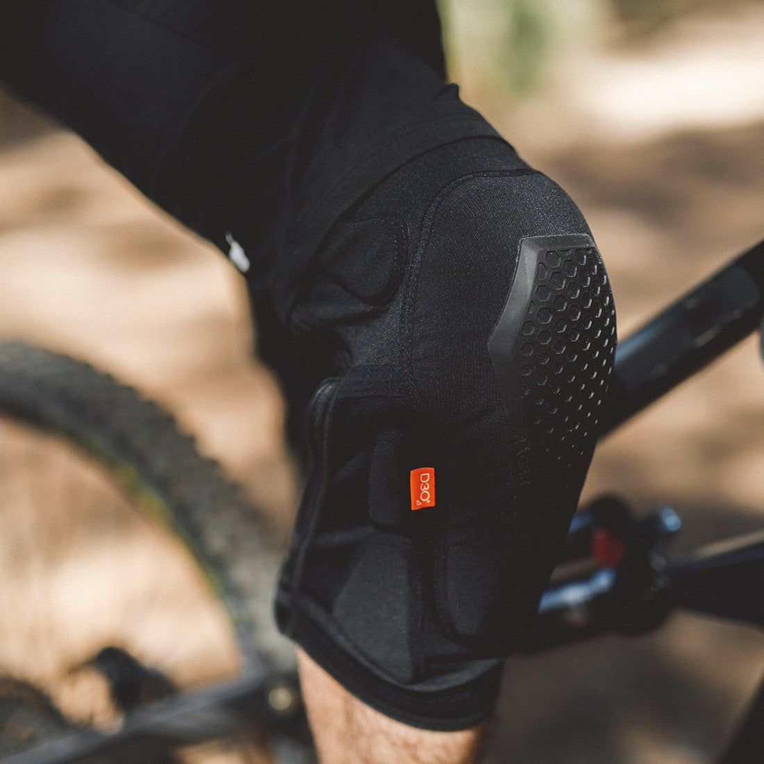 RACER MOTION KNEE 2 Knæbeskyttere Sort