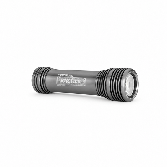 EXPOSURE LIGHTS JOYSTICK MK17 voorlamp — product op witte achtergrond