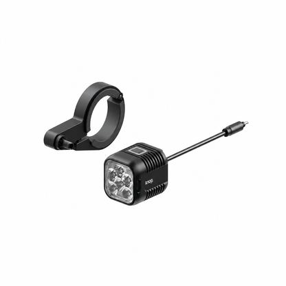 KNOG BLINDER E 900 forlygte — produktvist på hvid baggrund