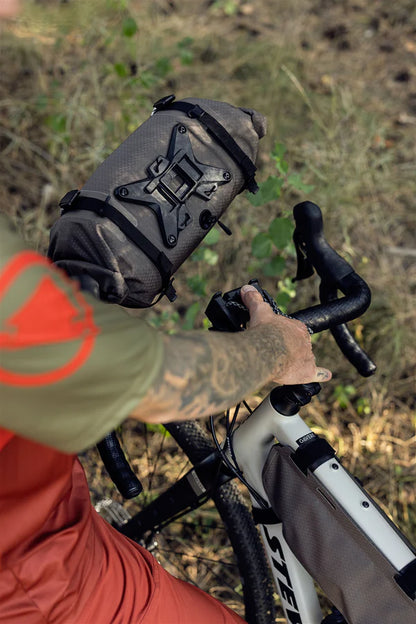 ORTLIEB HANDLEBAR PACK FLEX 9 L must juhtrauda kott