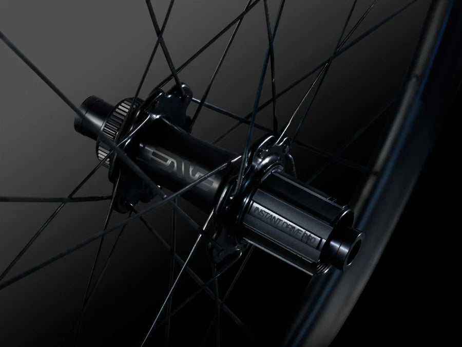 ENVE SES 2.3 Tubeless Ready Rear Wheel (Center Lock) Black