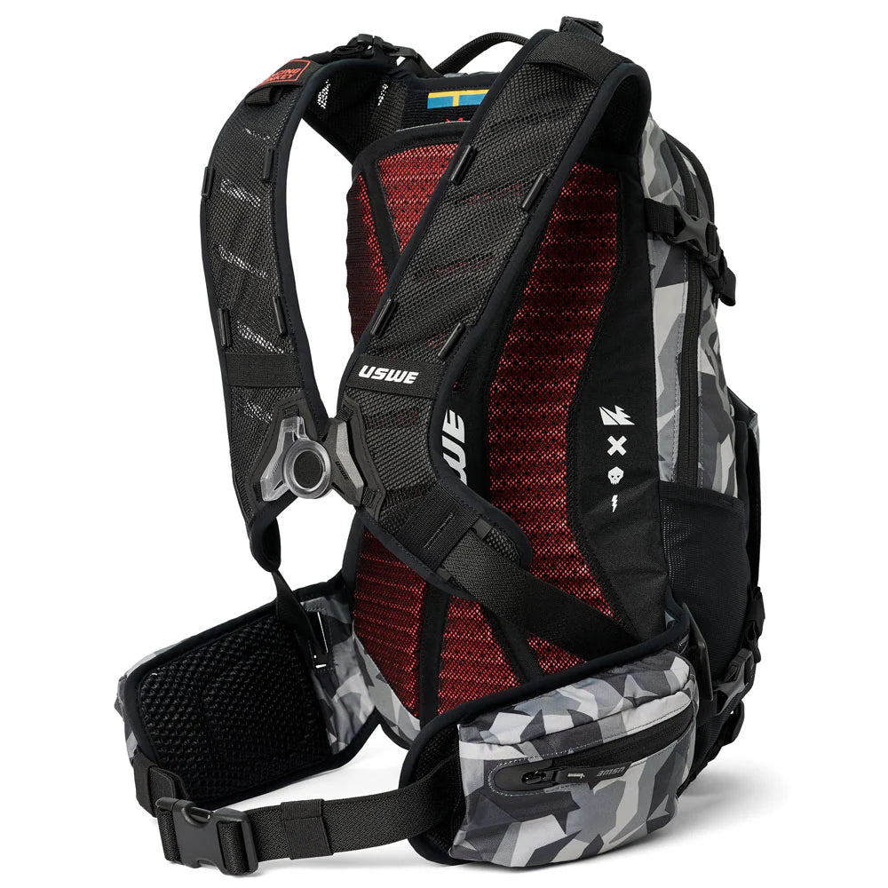 Batoh USWE SHRED 16 L Camo
