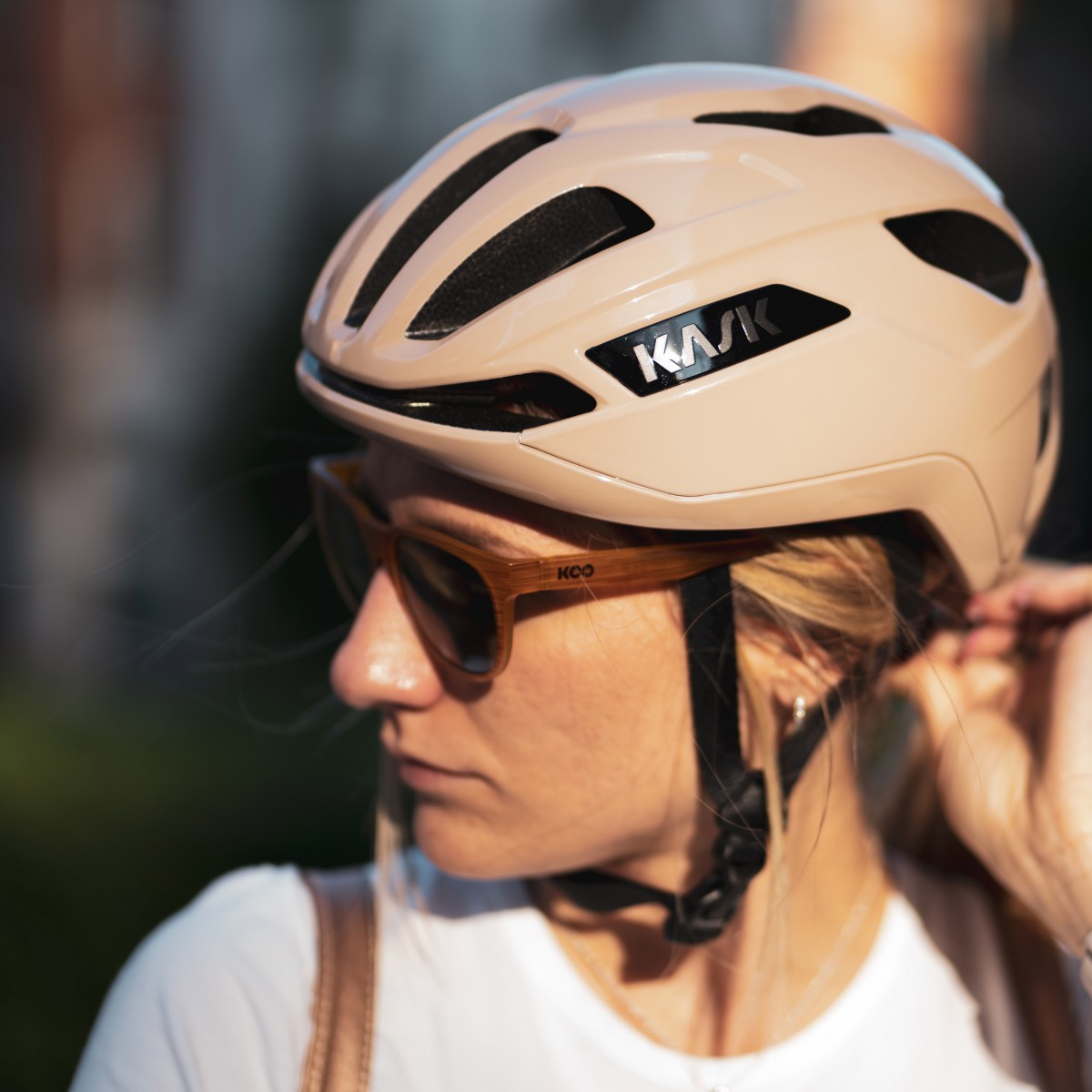 Maantiekypärä KASK SINTESI Beige
