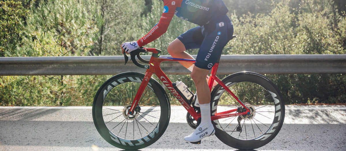 Pár kol MICHE DEVA RD 52 Tubeless Ready (Center Lock) Černá/Stříbrná