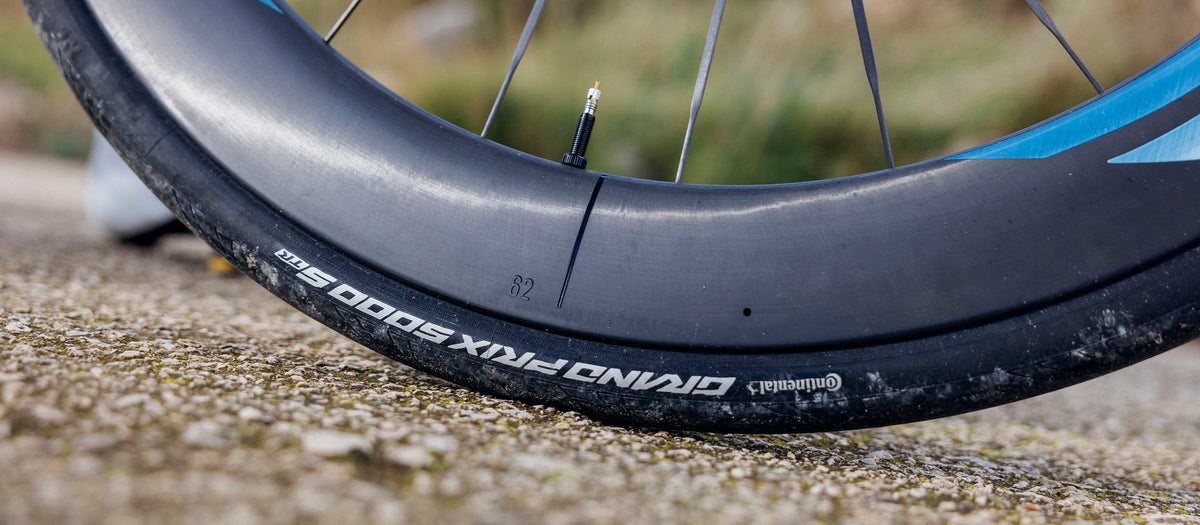 Pár kol MICHE DEVA RD 52 Tubeless Ready (Center Lock) Černá/Stříbrná